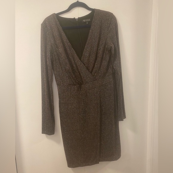 Guess Sparkle Wrap Dress Glittery Stretchy Lined LongSleeve V-Neck Mini LBD EUC - Picture 3 of 14